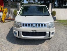 Mitsubishi Diamante