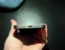 Продаётся 15 pro max 