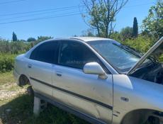 Mitsubishi Carisma
