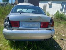 Mitsubishi Carisma