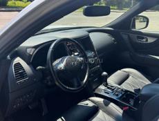Infiniti FX