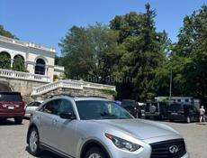 Infiniti FX
