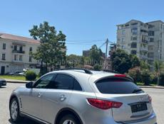 Infiniti FX