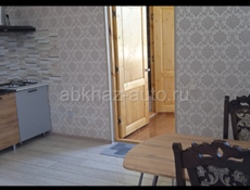 Сдам  с1-5 и с12 - 24августа отдыхающим, в пяти минутах от берега  студию  на двоих     90