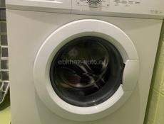 Продам стиральную машину 