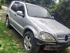 Mercedes-Benz ML