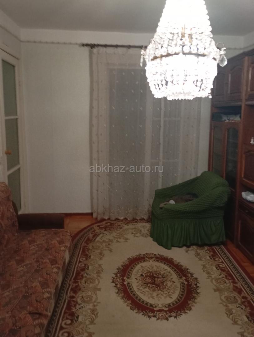 сдам комнату в 3х комн кв-е 