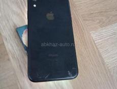 Продам iPhone XR