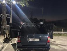 Mercedes-Benz ML