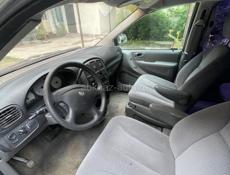 Dodge Caravan