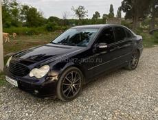 Mercedes-Benz S-Класс