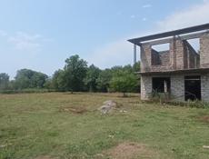 Участок с домом в агудзере 