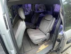 Dodge Caravan