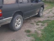 Nissan Terrano