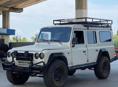Land Rover 110 Defender