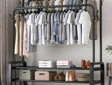 Продам шкаф дерево  Отдам за 1000 р  Вешалка новая 2500 р  Стаканы 9 шт 450 р  Сумка новая 700 р 