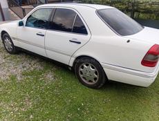 Mercedes-Benz S-Класс