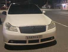 Nissan fuga