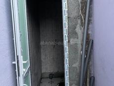 Продам 2 этажный дом 100 м кв возле 16 ти этажного отеля! 