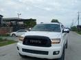 Toyota Sequoia
