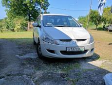 Mitsubishi Grandis