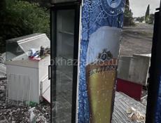 Холодильник витринный 