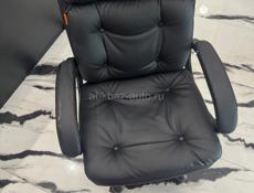 Продам кресло Chairman 