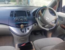 Mitsubishi Grandis