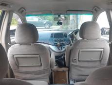 Mitsubishi Grandis
