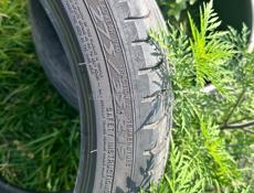 245/40 r 19 2 шины ,275/35 r 19одна шина 