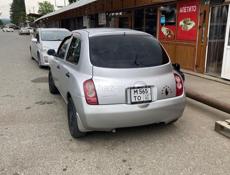 Nissan March
