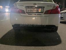 Nissan fuga