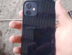 Продам айфон 12
