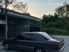 Mercedes-Benz 124