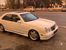 Mercedes-Benz E-Класс