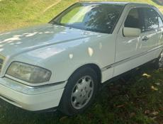 Mercedes-Benz S-Класс