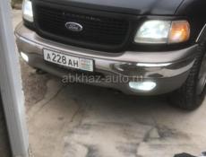 Ford Expedition
