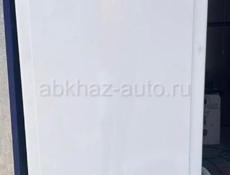 Холодильник hotpoint