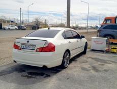 Nissan fuga