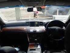 Nissan fuga