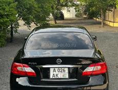 Nissan Fuga