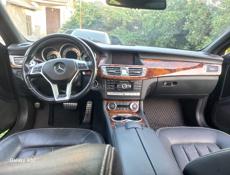 Mercedes-Benz CLS