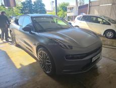 Zeekr 001