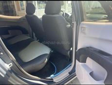 Mitsubishi L 400