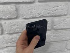 iPhone 13 128Gb без ремонтов 