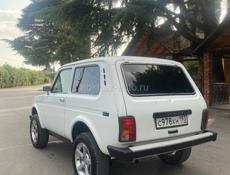 ВАЗ 2121