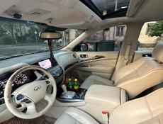 Infiniti FX