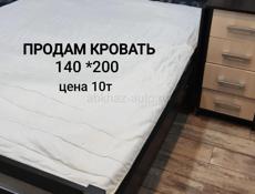 Кровать,кровать двухспальная 140*200