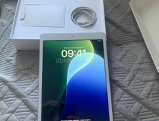 iPad 128 Гб 