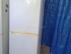 Продается холодильник LG